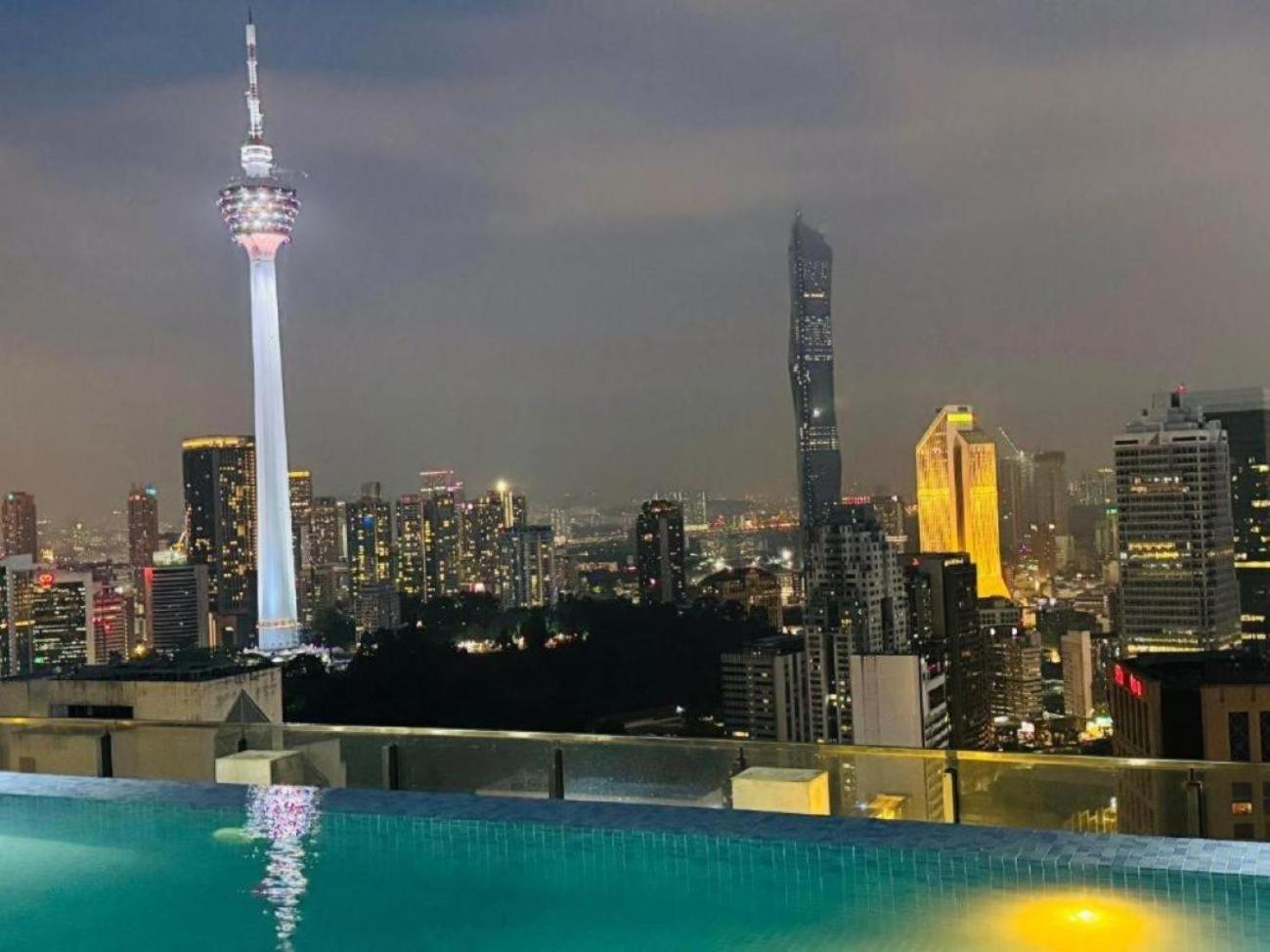 Apartamento The Luxe Colony Klcc By Sky Pool Kuala Lumpur Exterior foto