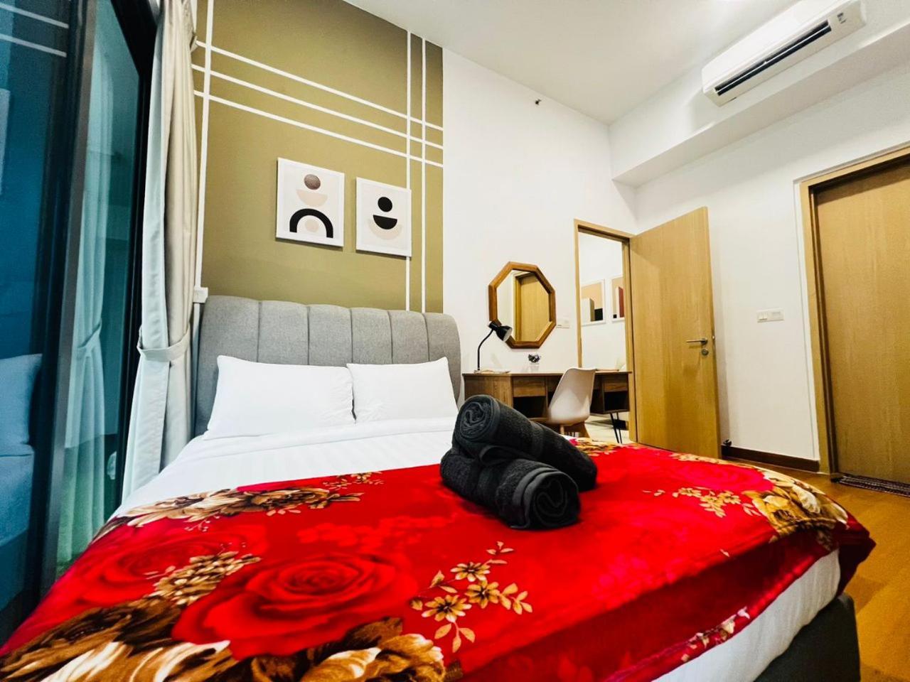 Apartamento The Luxe Colony Klcc By Sky Pool Kuala Lumpur Exterior foto