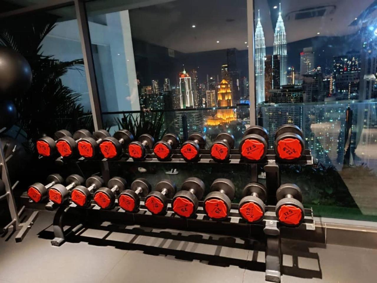 Apartamento The Luxe Colony Klcc By Sky Pool Kuala Lumpur Exterior foto