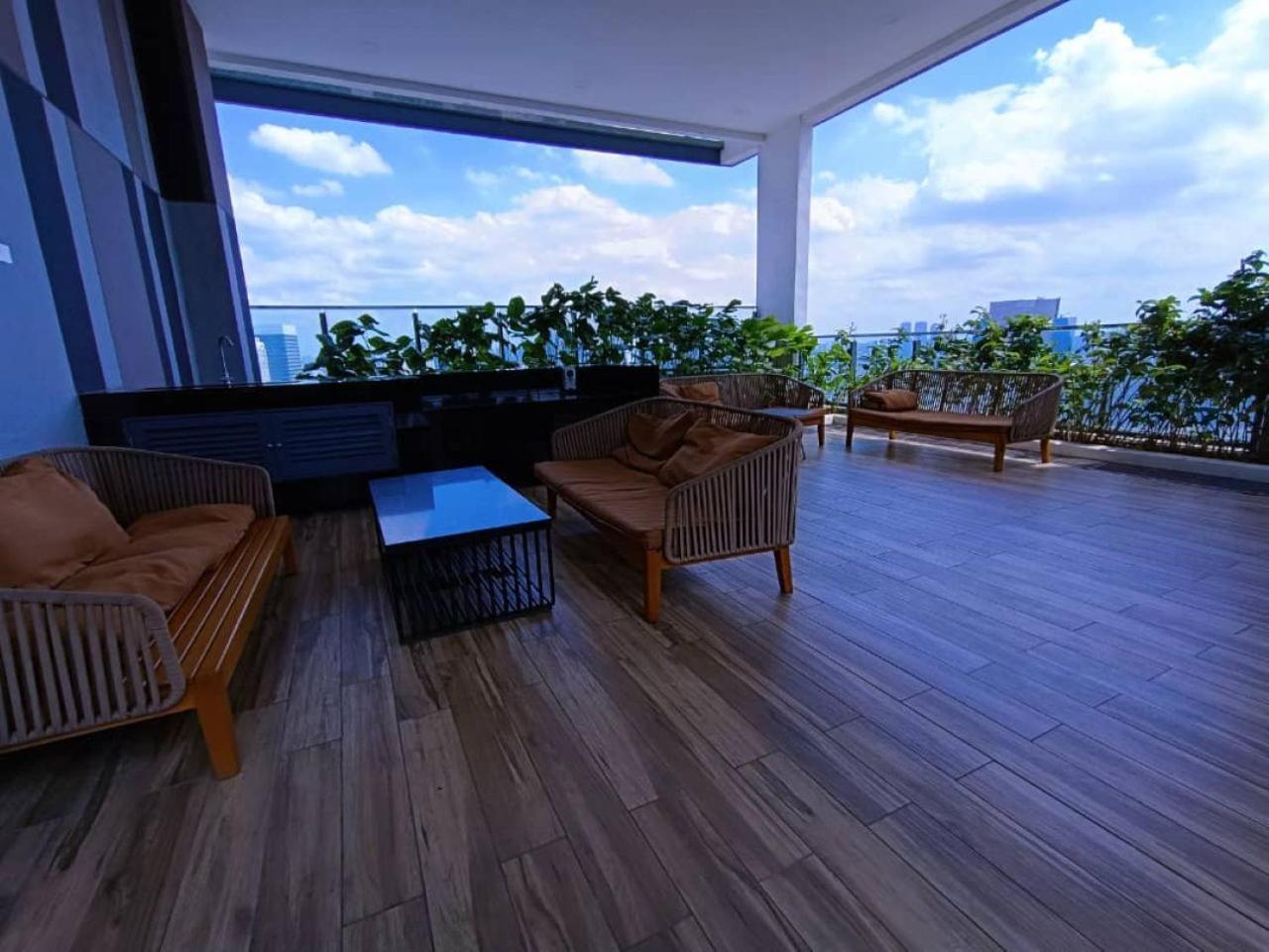Apartamento The Luxe Colony Klcc By Sky Pool Kuala Lumpur Exterior foto